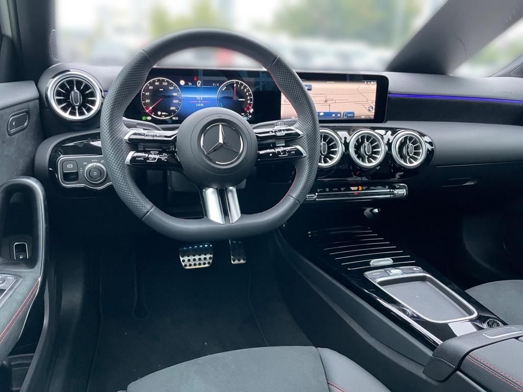 Mercedes-Benz A 250 2024