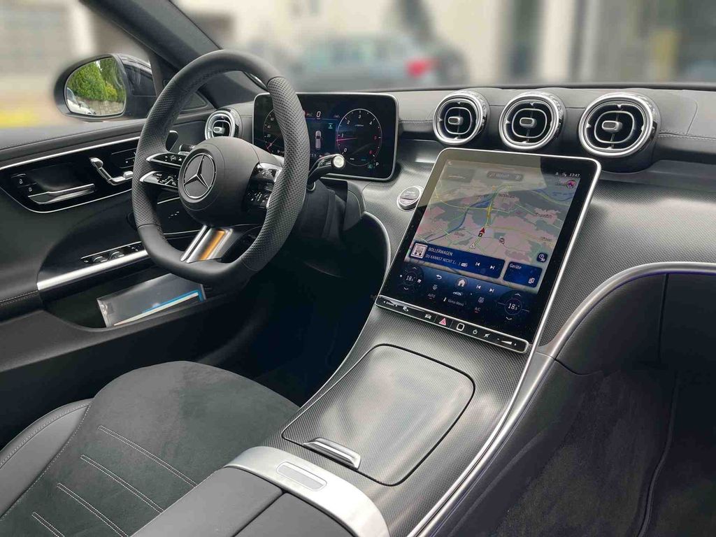 Mercedes-Benz C 220 2025