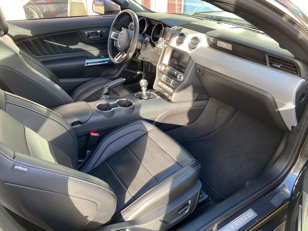 Ford Mustang 2018