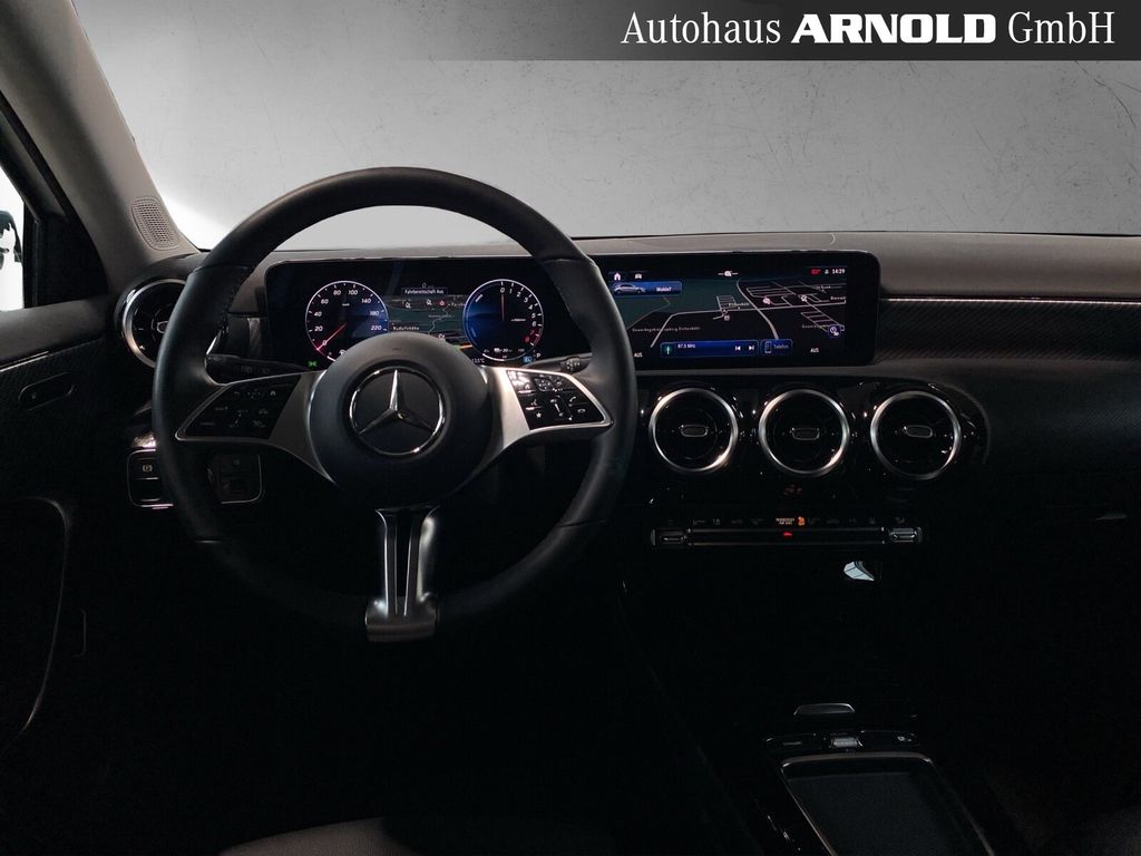 Mercedes-Benz A 250 2025