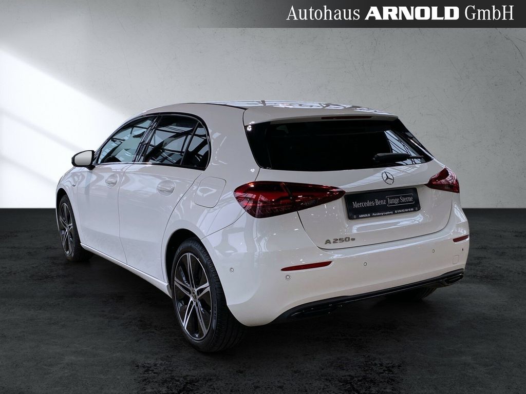 Mercedes-Benz A 250 2025