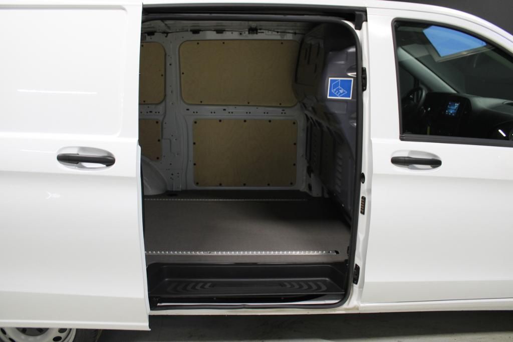 Mercedes-Benz eVito 2021