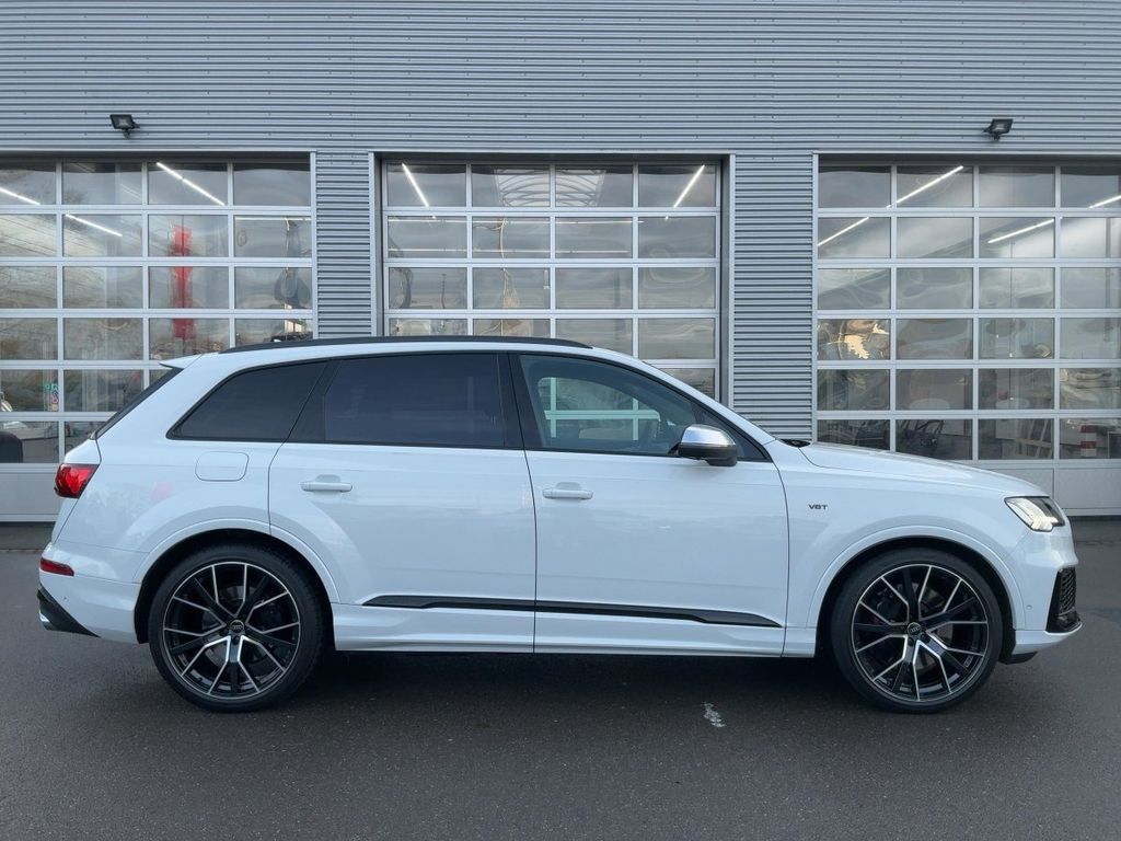 Audi SQ7 2022