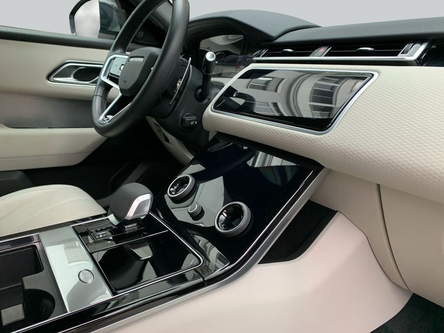 Land Rover Range Rover Velar 2023