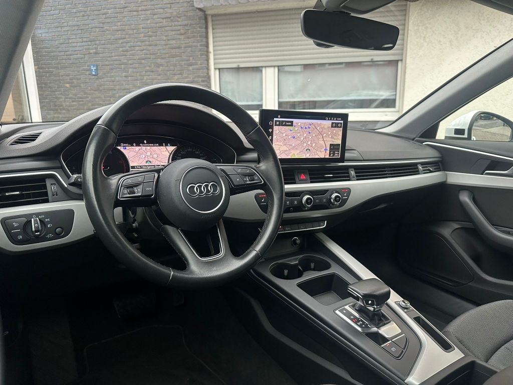 Audi A4 2022