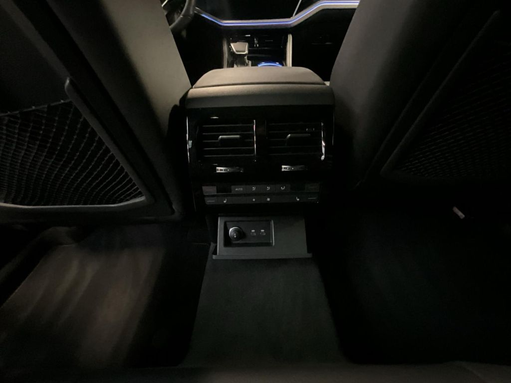 Volkswagen Touareg 2024