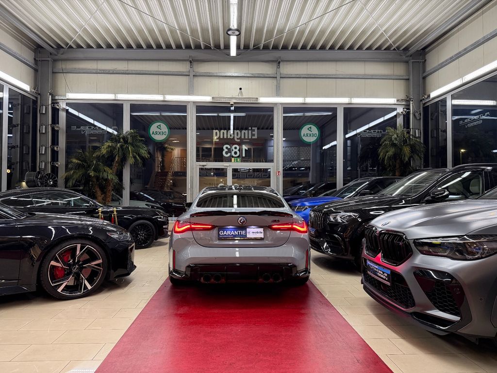 BMW M4 2022