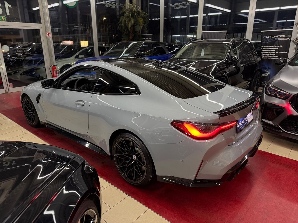 BMW M4 2022