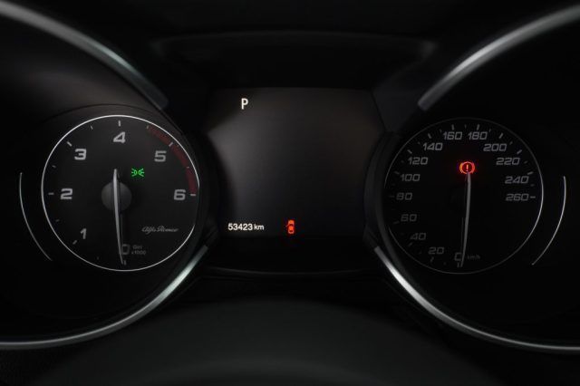 Alfa Romeo Stelvio 2023