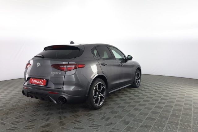 Alfa Romeo Stelvio 2023