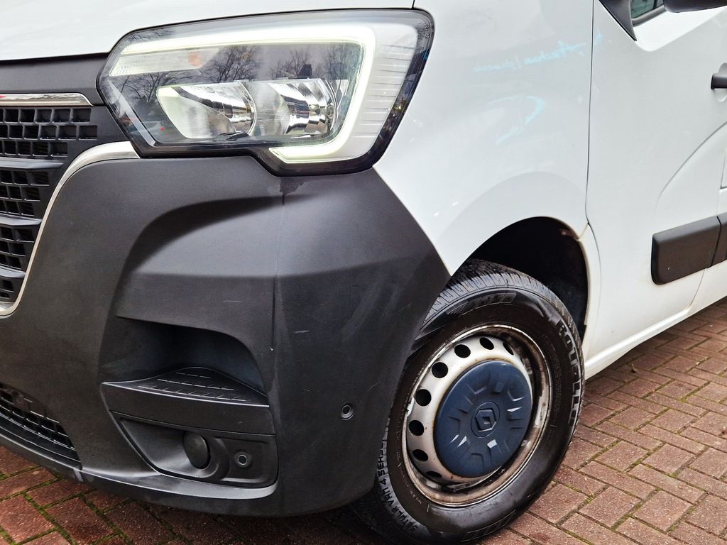 Renault Master 2021