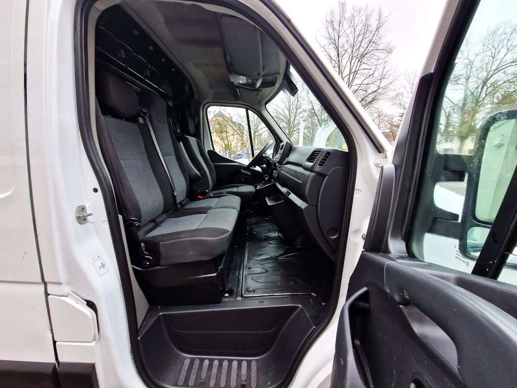 Renault Master 2021