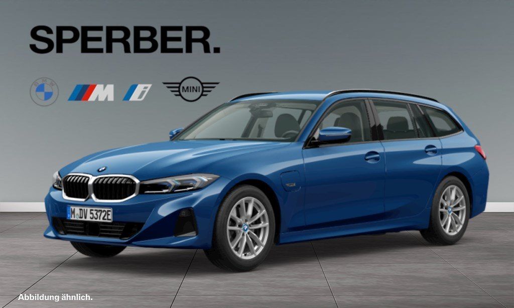 BMW 330 2022