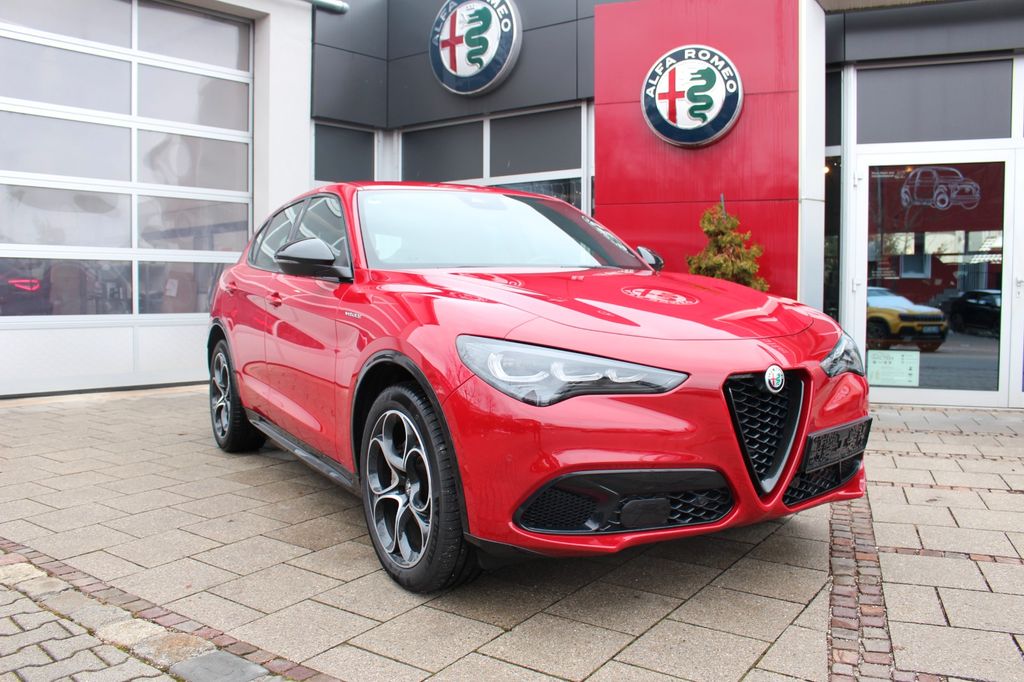 Alfa Romeo Stelvio 2023