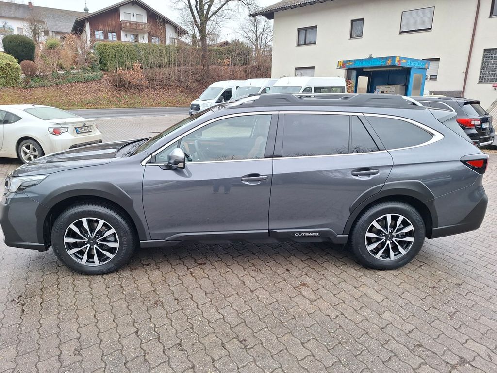 Subaru Outback 2025