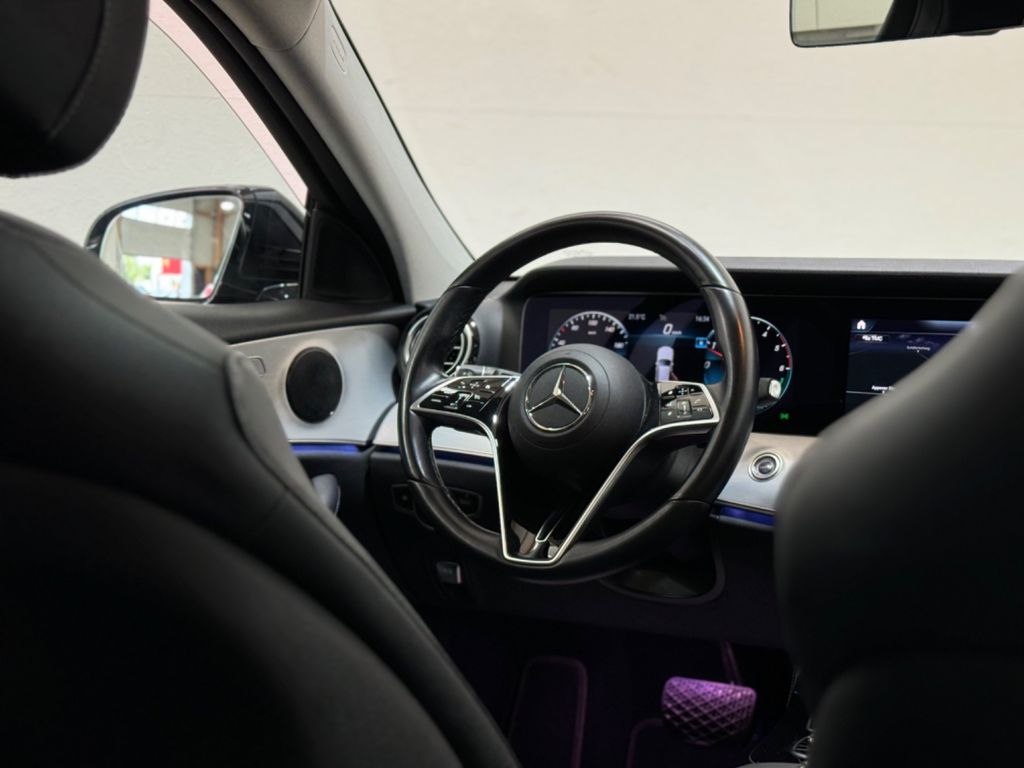 Mercedes-Benz E 300 2022