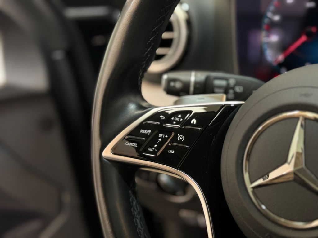 Mercedes-Benz E 300 2022