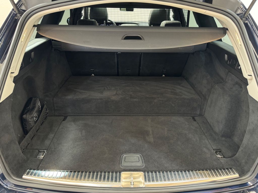 Mercedes-Benz E 300 2022