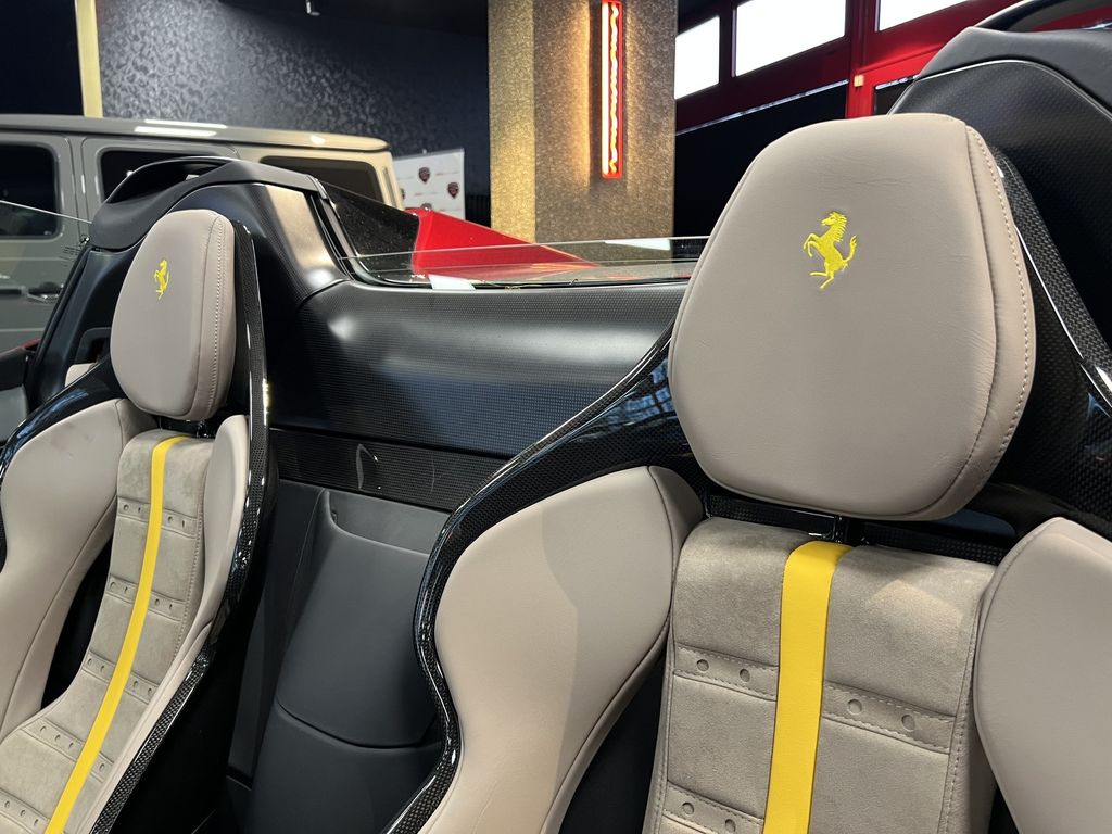 Ferrari SF90 2025