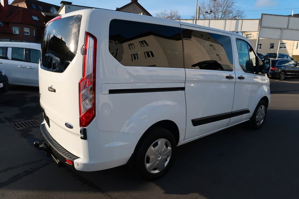 Ford Tourneo Custom 2020