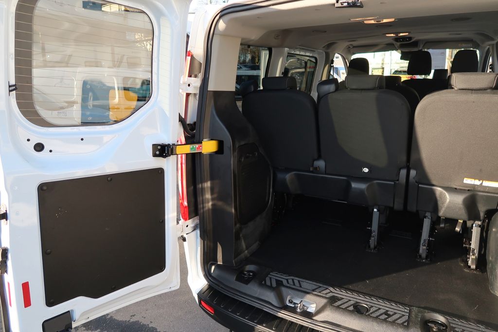 Ford Tourneo Custom 2020