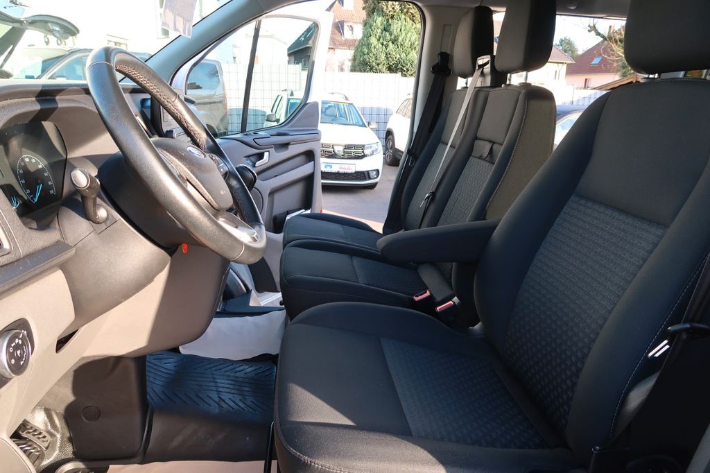 Ford Tourneo Custom 2020