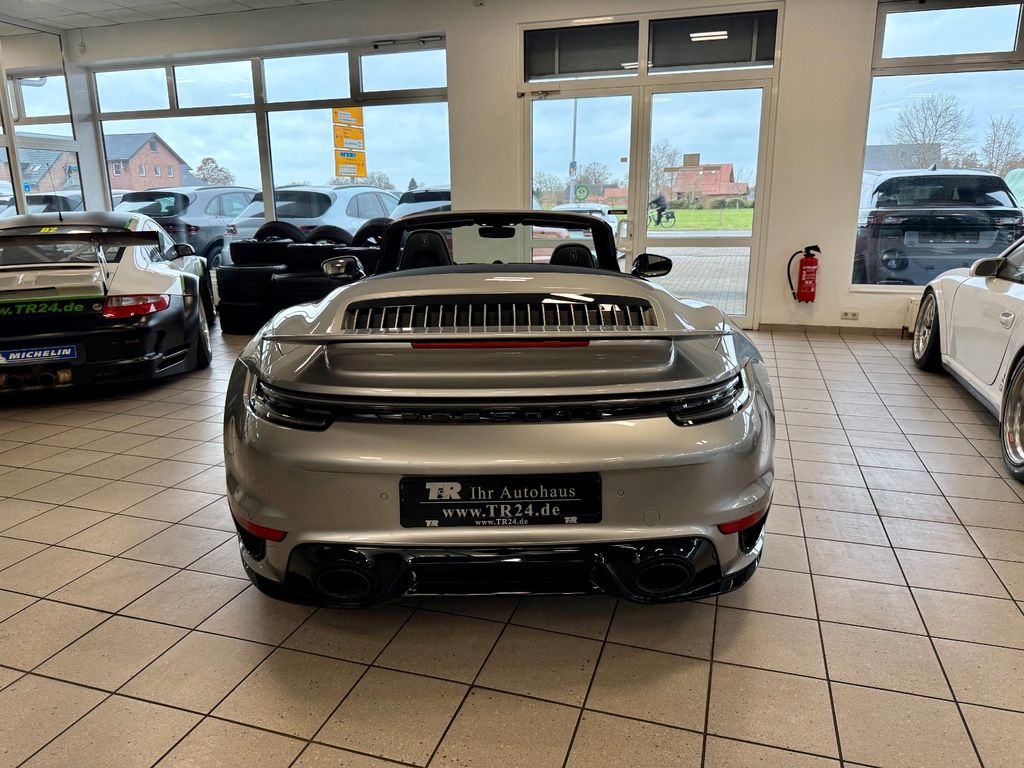Porsche 992 2023