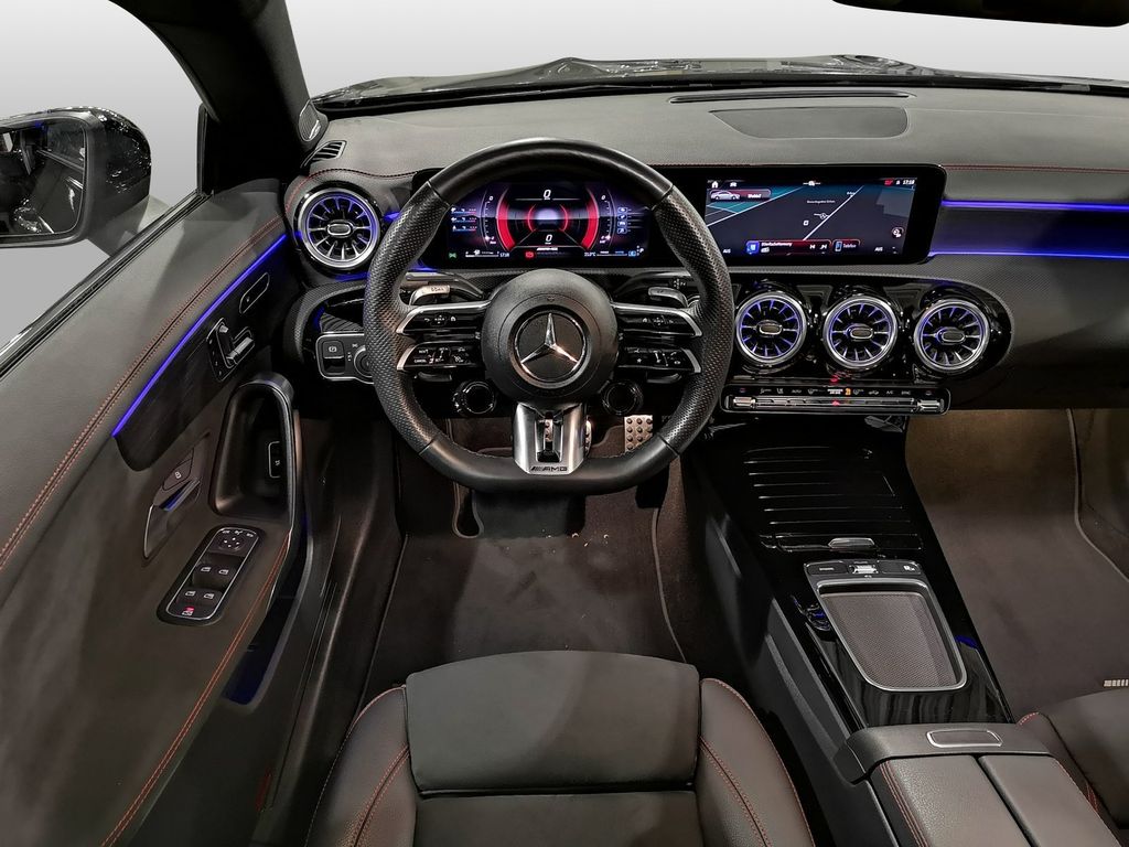 Mercedes-Benz CLA 35 AMG 2024