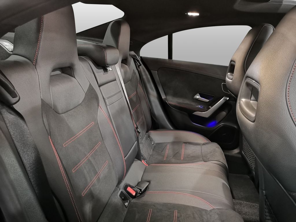 Mercedes-Benz CLA 35 AMG 2024