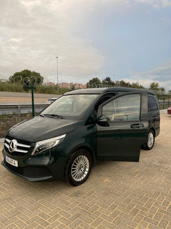 Mercedes-Benz V 300 2022