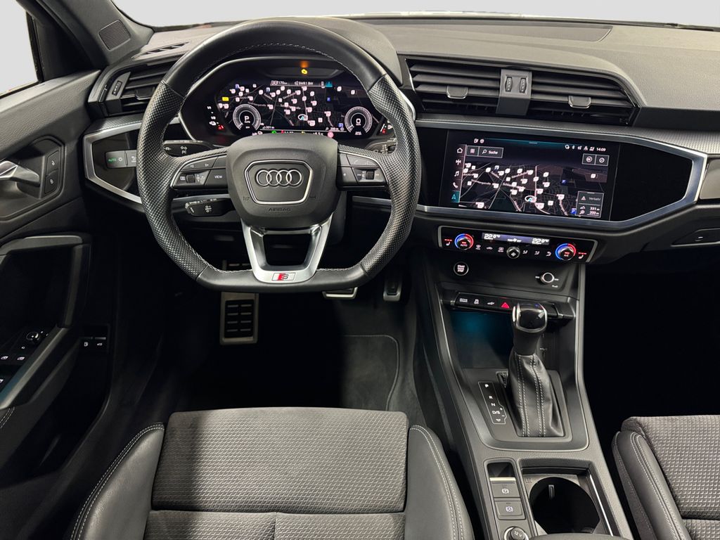 Audi Q3 2022