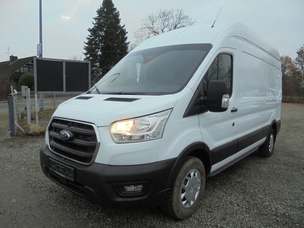 Ford Transit 2022