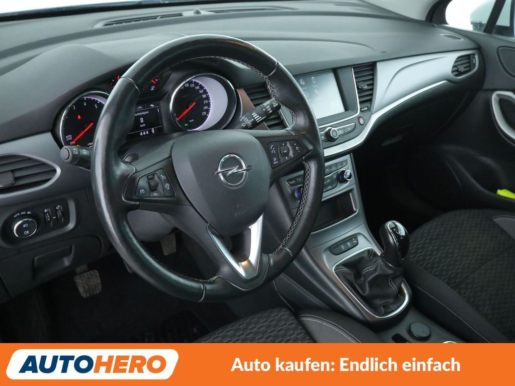 Opel Astra 2021