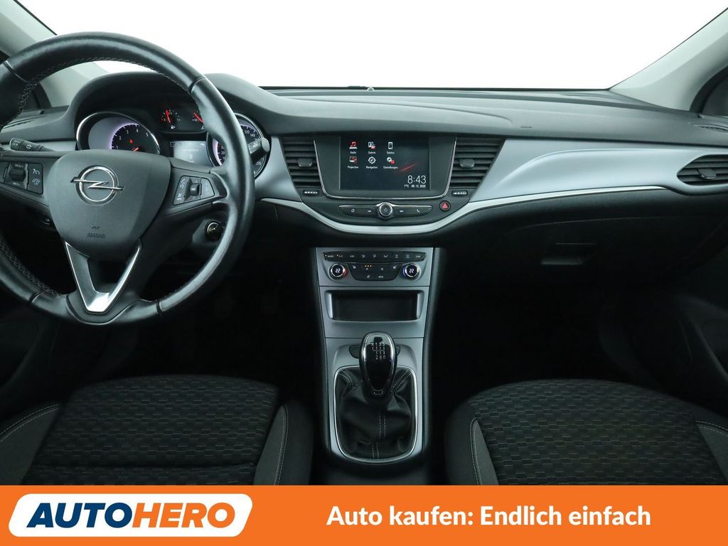 Opel Astra 2021