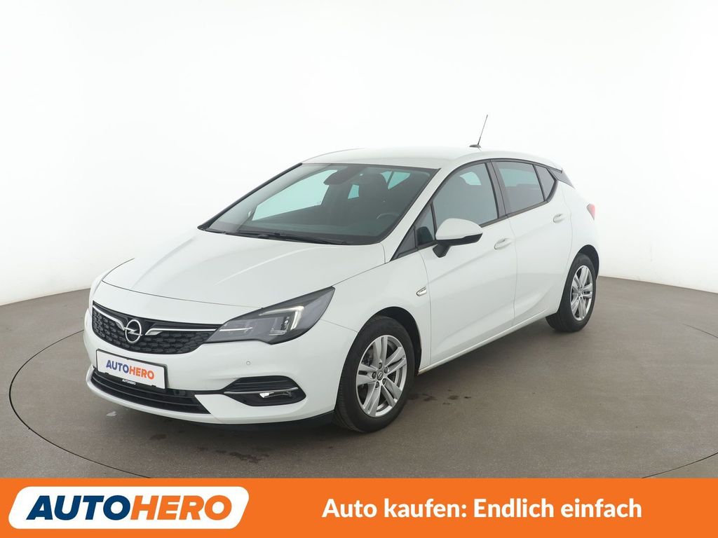 Opel Astra 2021