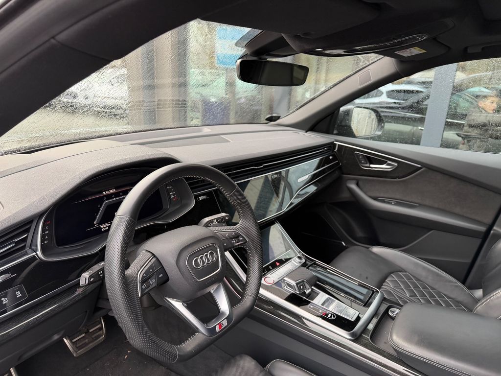 Audi SQ8 2019