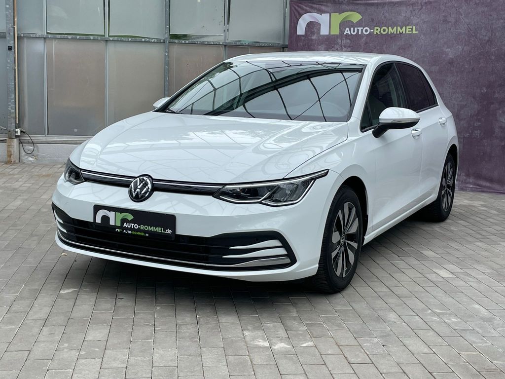 Volkswagen Golf 2024