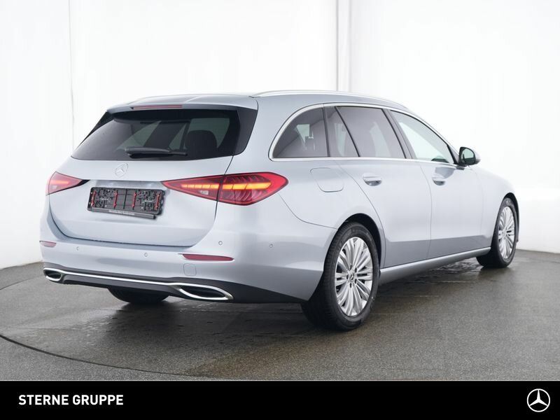 Mercedes-Benz C 200 2025