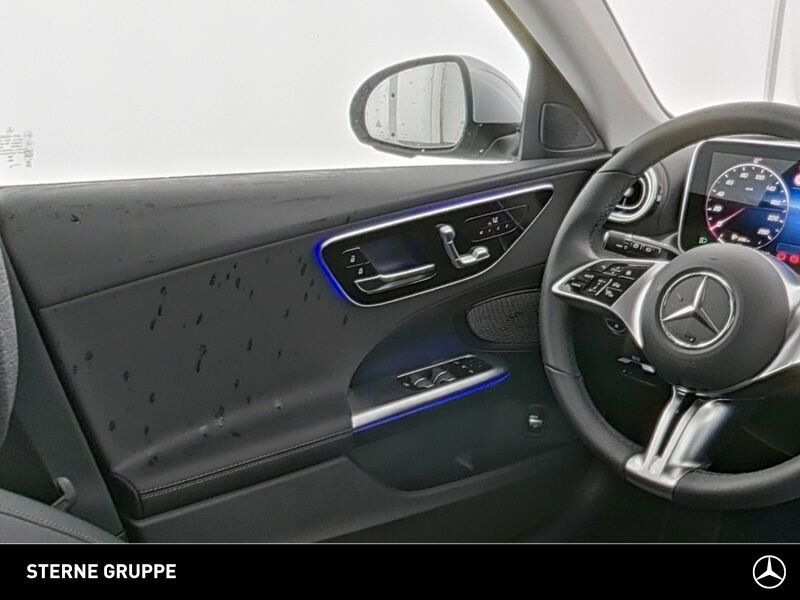 Mercedes-Benz C 200 2025