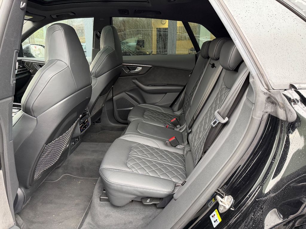 Audi SQ8 2019