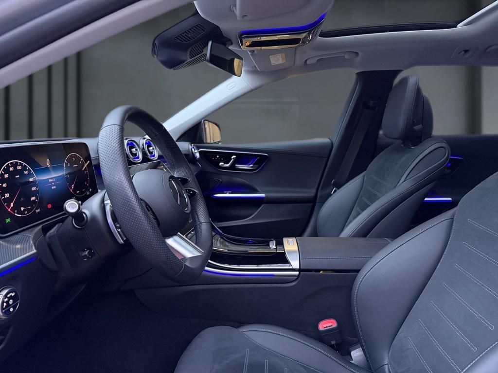 Mercedes-Benz C 220 2025