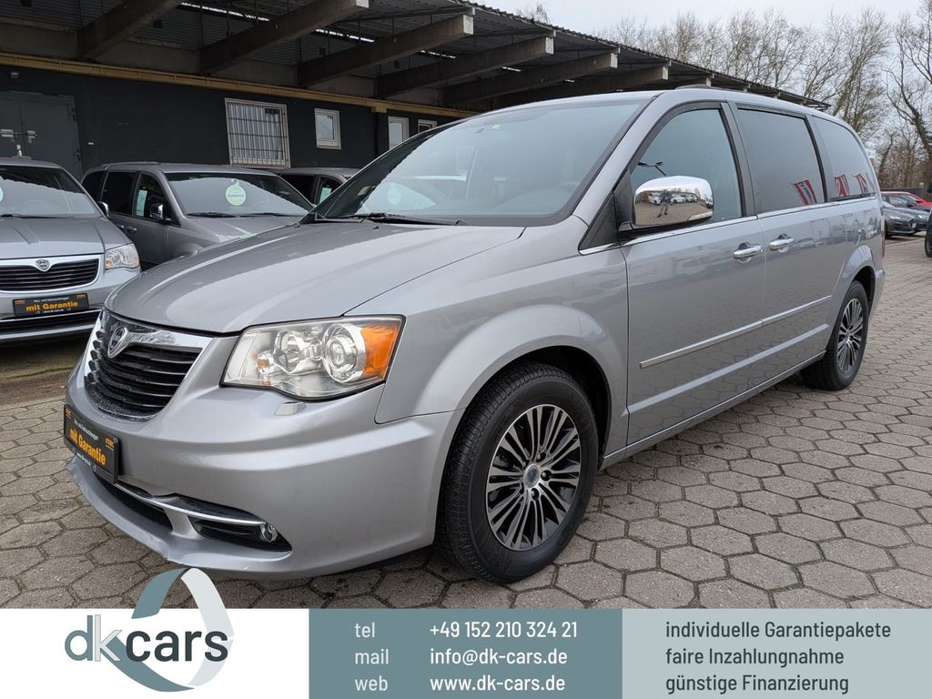 Lancia Voyager 2015
