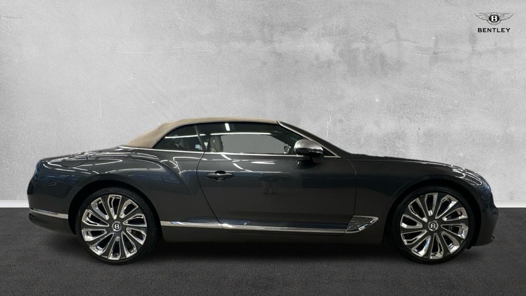 Bentley Continental GTC 2021