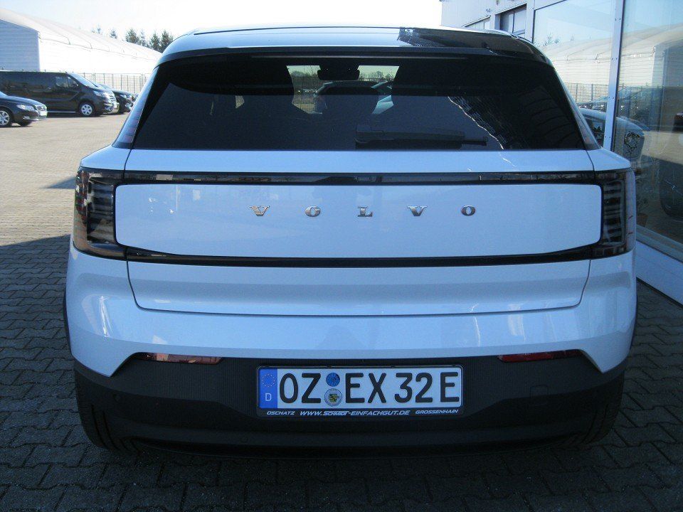 Volvo EX30 2025