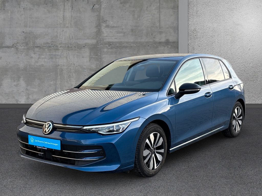Volkswagen Golf 2025