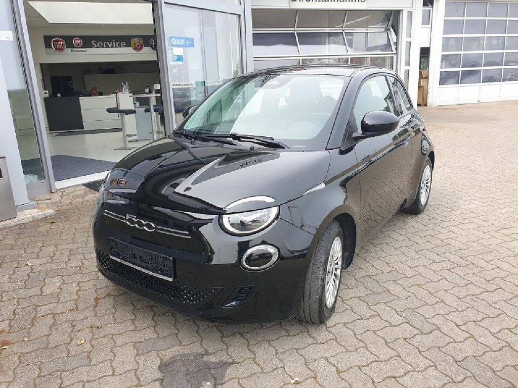 Fiat 500e 2023