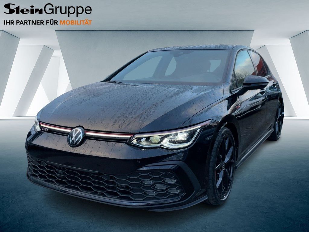 Volkswagen Golf 2024
