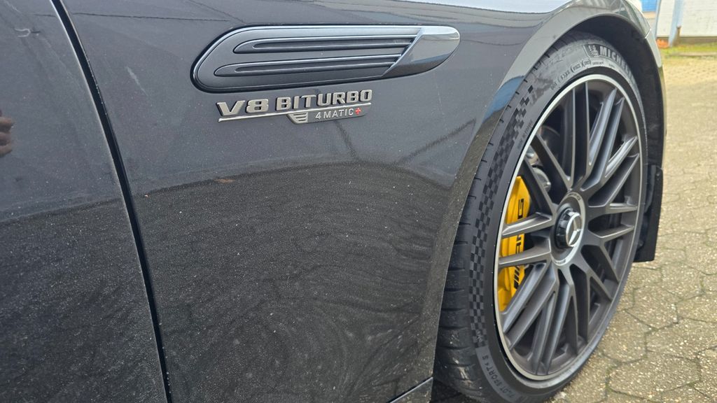 Mercedes-Benz SL 63 AMG 2022