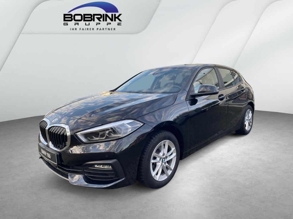 BMW 118 2024