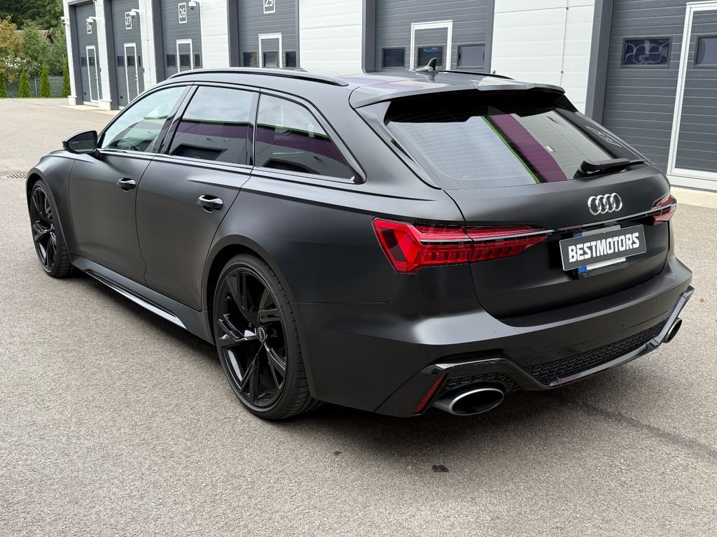 Audi RS6 2021